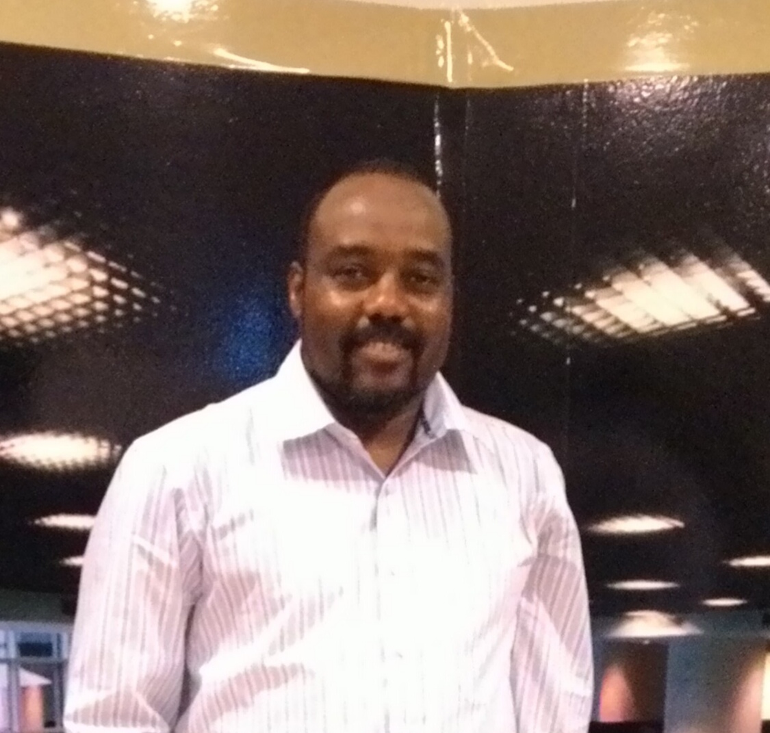 Photo of the faculty member