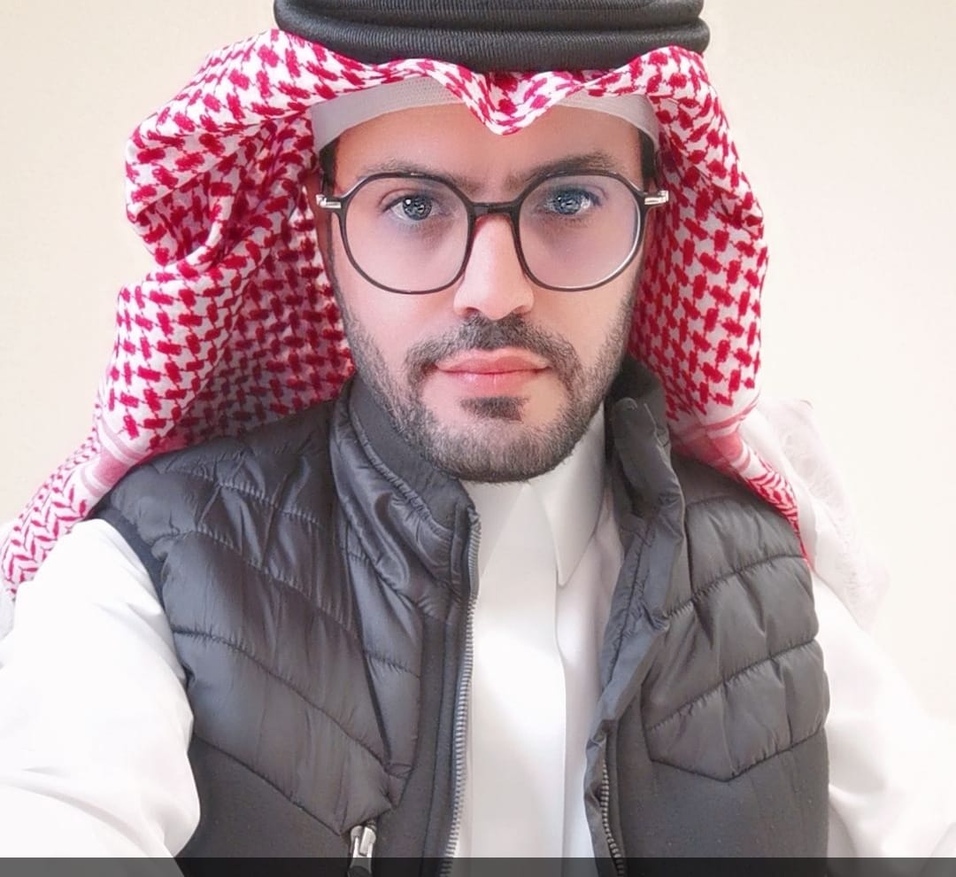 Photo of the faculty member