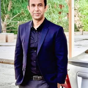 Photo of the faculty member