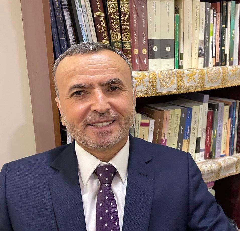 Photo of the faculty member