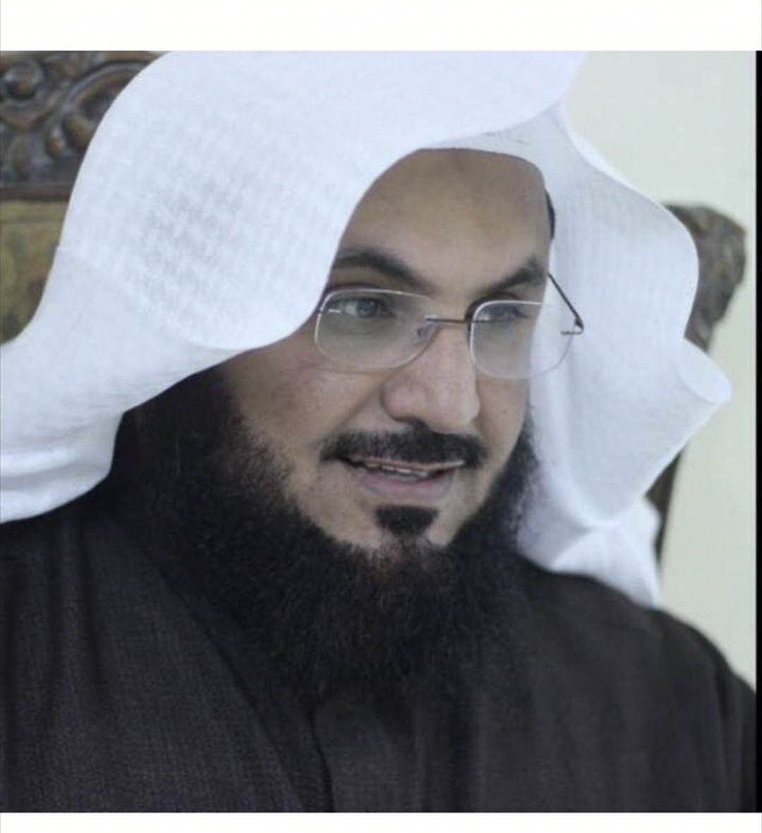 Photo of the faculty member