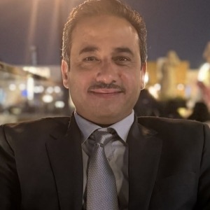 Photo of the faculty member